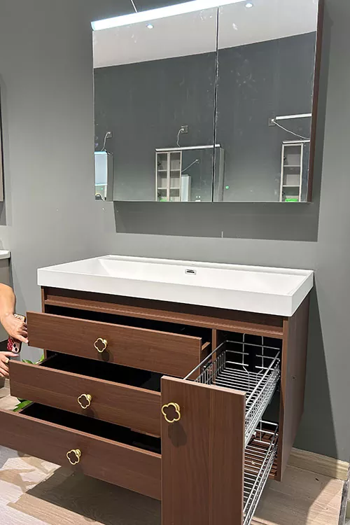 Multi-Drawer Multi-Layer Solid Wood Bathroom Vanity